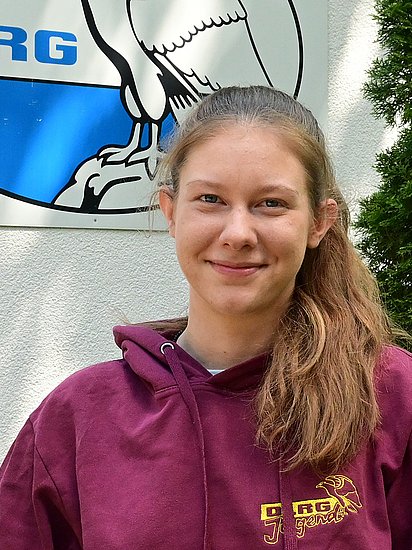 Jugendvorsitzende: Adelina Weis